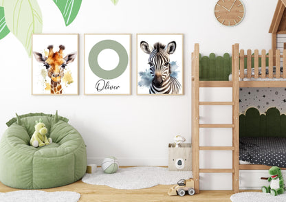 Custom animal nursery wall art showcasing a giraffe and a personalized name print, ideal for woodland nursery decorations or baby shower gift ideas.